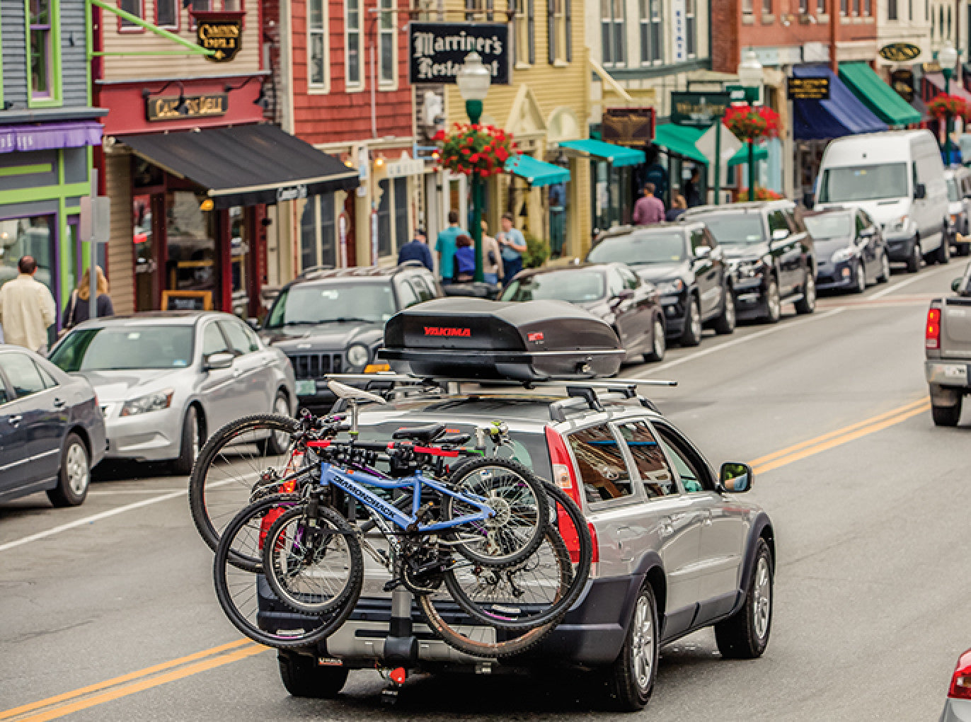 Verticle Ridgeback Bike Rack RidgeBack Tilt-Away Hitch Bike Rack – Yakima